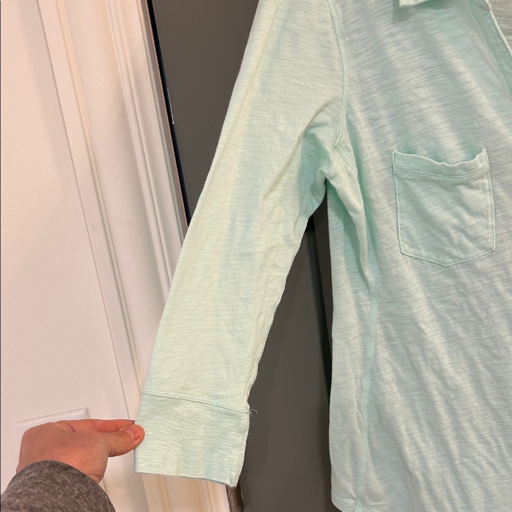 EXPRESS  Women's Light Green Button-Down Shirt size large - Picture 4 of 5